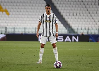 صحيفة إيطالية كريستيانو رونالدو يبلغ زملاءه برغبته في الرحيل عن يوفنتوس