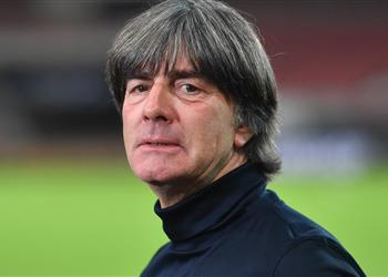 لوف يرد على أنباء اقترابه من برشلونة وريال مدريد