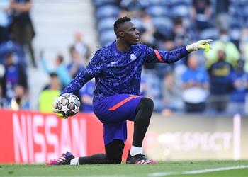 إدوارد ميندي يخلد اسمه في تاريخ دوري أبطال أوروبا