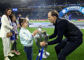 توخيل سأبقى جائع ا وأريد الفوز بالكأس التالية وارتديت حذاء باريس سان جيرمان من أجل اللقب