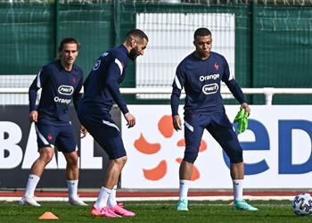 بنزيما مبابي ظاهرة وهناك تفاهم مع جريزمان في الملعب