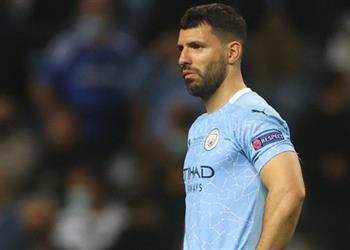 سبورت أجويرو يصل إلى برشلونة ويستعد لتوقيع عقده بعد الفحص الطبي