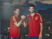 ديل بوسكي بيكيه وراموس هما مفتاح تفوق منتخب إسبانيا