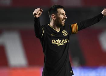 سكاي ميسي يوافق على الاستمرار مع برشلونة