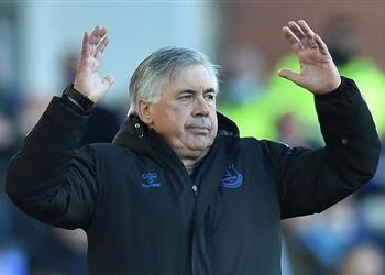 إيفرتون يحدد بديل أنشيلوتي بعد اقترابه من ريال مدريد