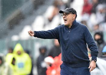 رئيس لاتسيو يرد على أنباء التفاوض مع ساري لتدريب الفريق