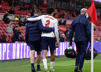 فيديو إصابة قوية لـ أرنولد مع إنجلترا أمام النمسا قبل يورو 2020