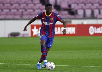 تقارير موريبا قد يرحل عن برشلونة في الصيف