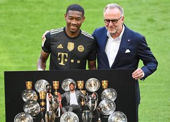 رومينيجه منتقد ا ألابا لم يرض بالتجديد مع بايرن ميونخ مقابل 19 5 مليون يورو