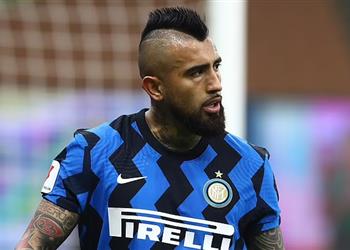 فيدال يخضع لتحقيقات وغرامة مالية كبيرة في انتظاره