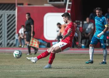 طبيب الأهلي يكشف حجم إصابة محمود متولي بعد مباراة مصر للتأمين