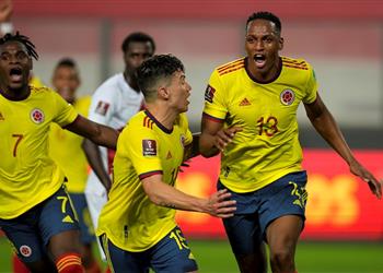 فيديو كولومبيا تستعيد نغمة الانتصارات في تصفيات المونديال بثلاثية أمام بيرو