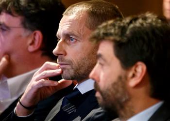 رئيس يويفا بعد أزمة دوري السوبر الأوروبي أنييلي لم يعد موجود ا بالنسبة لي