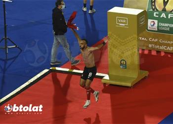 وكيله أفشة يفعل كل شيء من أجل اللحاق بمباراة الأهلي والترجي