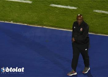 موسيماني يبدي إعجابه بلاعب الأهلي المعار وي طالب الجهاز المعاون بمتابعته