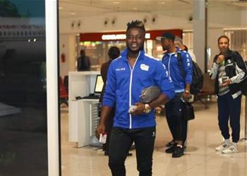 وكيله إيزي إيميكا يريد اللعب لـ الزمالك وكارتيرون طالب بضمه