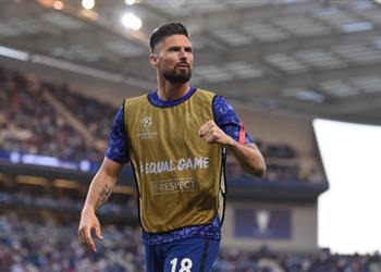 رغم تجديد عقده مع تشيلسي جيرو يلمح لانتقاله إلى ميلان