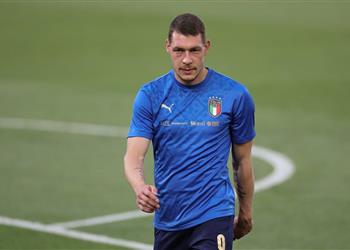 روما يقترب من حسم التعاقد مع أندريا بيلوتي