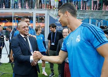 روبرتو كارلوس رونالدو لا يزال رقم واحد في العالم