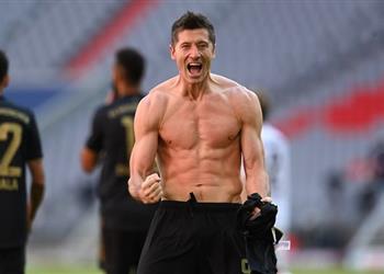 بعد ريال مدريد مانشستر سيتي يوجه أنظاره تجاه ليفاندوفسكي