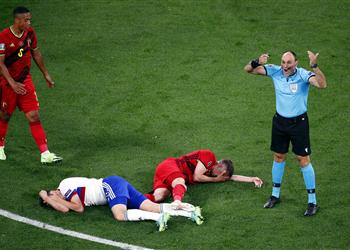 مدرب بلجيكا ي علن غياب كاستانيي عن يورو 2020 ويوضح مدى خطورة إصابة فيرتونخين