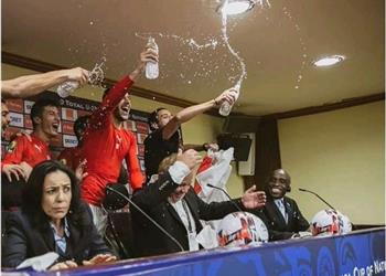 مدرب جنوب إفريقيا أتوقع فوز الأهلي بـ دوري أبطال إفريقيا ورمضان صبحي خير بديل لـ محمد صلاح