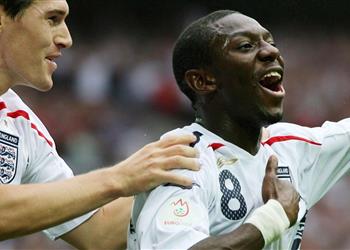 لاعب إنجلترا السابق يجب أن يستغل ساوثجيت قوته الهجومية وبلجيكا تعمل في صمت