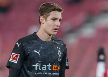 نيوهاوس ي نعش آمال ليفربول أتخيل رحيلي عن الدوري الألماني