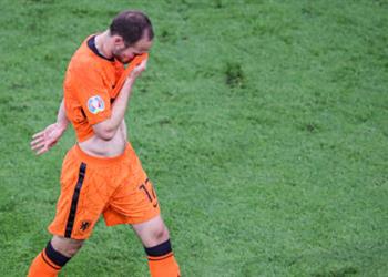 بليند متأثر ا بواقعة إريكسين كدت ألا ألعب أمام أوكرانيا تغلبت على عقبة ذهنية للمشاركة