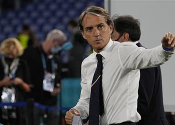 مانشيني مواجهة سويسرا صعبة ولدي شك بين تولوي ودي لورينزو