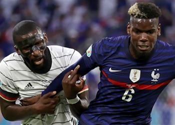 فيديو عناق بين بوجبا وروديجر بعد العضة في مباراة فرنسا وألمانيا