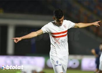 أشرف بن شرقي والجزيري يصلان القاهرة وينضمان إلى معسكر الزمالك
