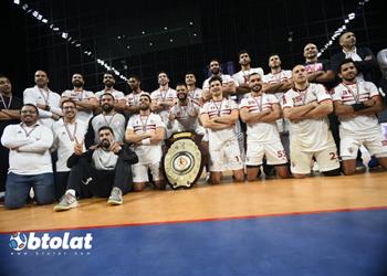 خاص الزمالك يقرر تمديد عقد مدربي السلة واليد ويبحث تغيير جهاز الطائرة