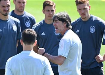 لوف يمكن لـ رونالدو أن يفعل أكثر من تحريك زجاجات كوكاكولا والبرتغال لا تعتمد عليه