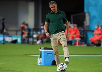 إنريكي بعد تعادل إسبانيا وبولندا لم نفرض أنفسنا والفوز على سلوفاكيا يؤهلنا