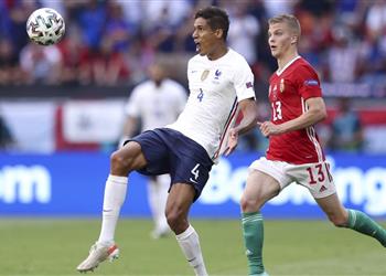 ميرور وكلاء فاران في إنجلترا للتفاوض مع مانشستر يونايتد