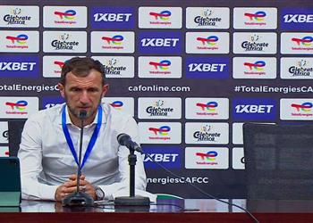 أروابارينا يعلق على مشاركة الشناوي وغياب إكرامي ويعتذر لمدرب الرجاء