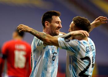 فيديو جوميز يقود الأرجنتين للفوز على باراجواي والتأهل لدور الثمانية من كوبا أمريكا