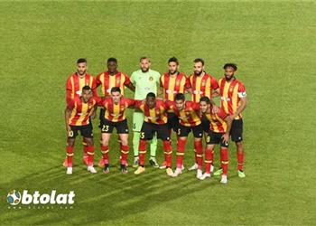 بعد الهزيمة من الأهلي الجماهير تقتحم تدريبات الترجي وتتعدى على اللاعبين