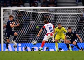 فيديو مودريتش يقود كرواتيا لثمن نهائي يورو 2020 بثلاثية أمام اسكتلندا