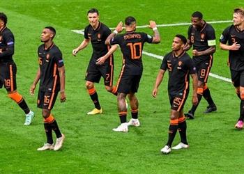 بعد مالين ليفربول يوجه أنظاره تجاه موهبة هولندا