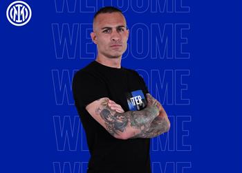 رسمي ا إنتر ميلان يتعاقد مع حارس مرمى جديد