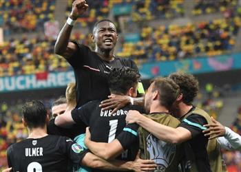 ألابا يحذر إيطاليا كل شيء ممكن وقوة النمسا في الروح الجماعية
