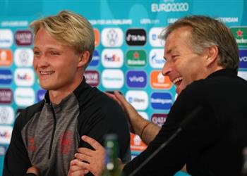 مدرب الدنمارك يشيد بـ دولبيرج ويؤكد لا نفكر الآن في الفوز بـ يورو 2020