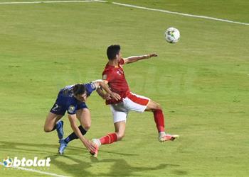 حكم جزائري ي برر طرد لاعب الترجي أمام الأهلي ويؤكد كان سيتلقى إنذار ا في حالة واحدة