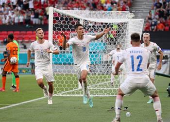 بالفيديو التشيك تفجر المفاجأة وتطيح بـ هولندا من يورو 2020