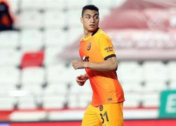 طبيب تركي يتوقع مدة غياب مصطفى محمد بعد إصابته أمام بوخارست