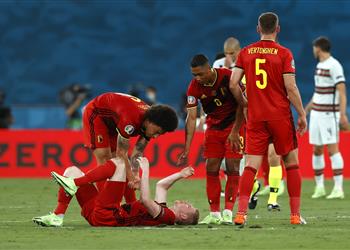 فيديو دي بروين يغادر مباراة بلجيكا والبرتغال للإصابة