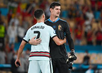 كورتوا يسخر من هولندا بعد التأهل لربع نهائي يورو ويصرح فخور بأدائنا أمام البرتغال