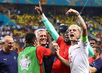 مدرب سويسرا بعد إقصاء فرنسا ليست المباراة الأهم في مسيرتي